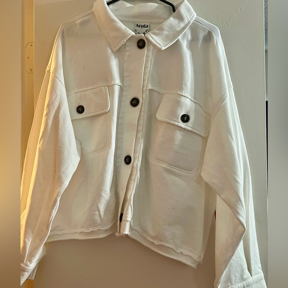 WHITE ARULA SHACKET- BRAND NEW